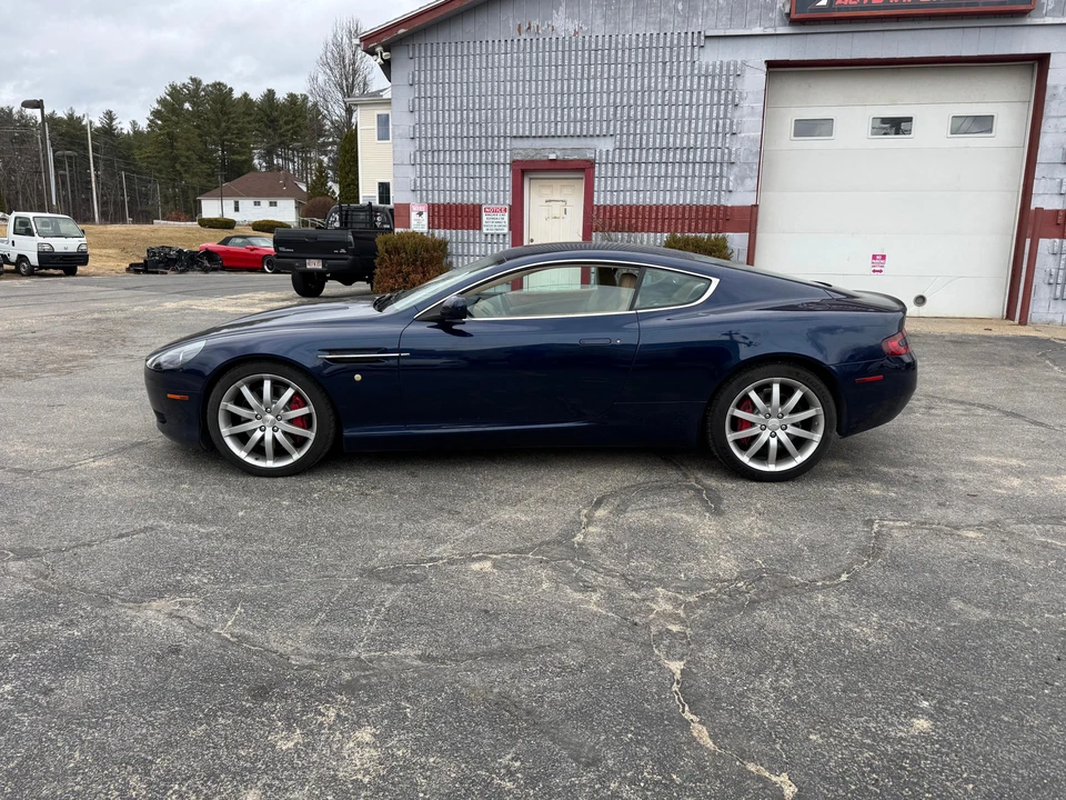 2005 Aston Martin DB9 - Image 8 of 31