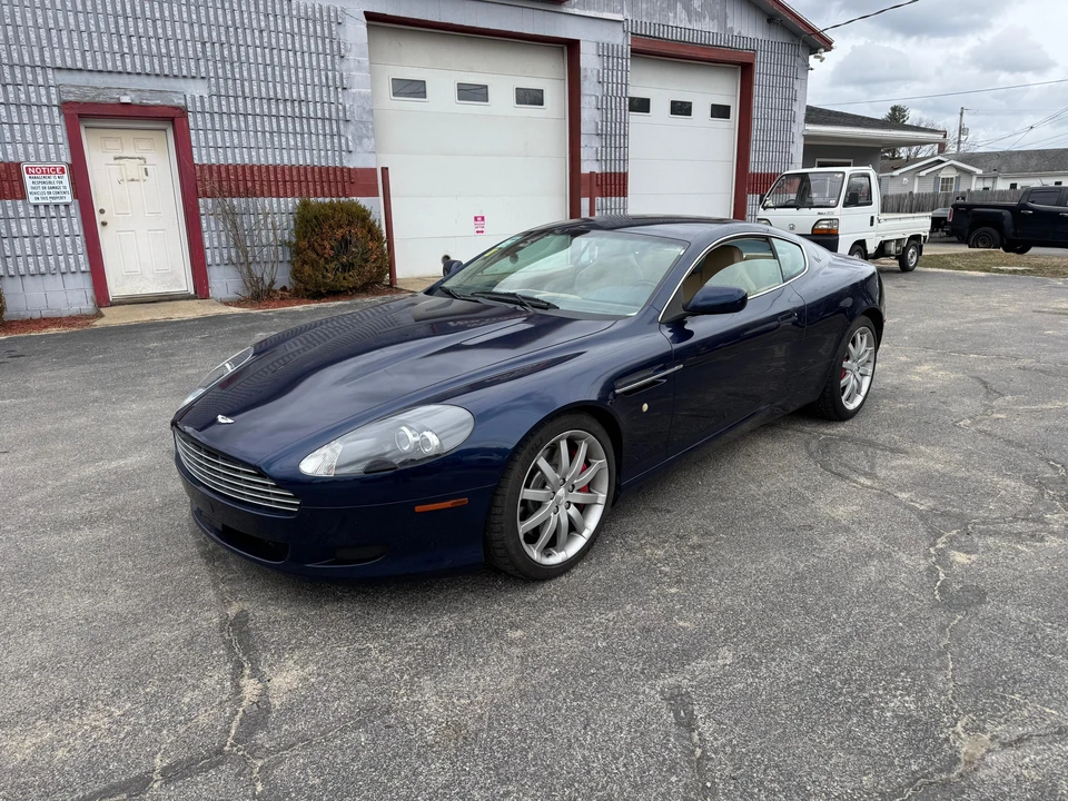 2005 Aston Martin DB9 - Image 7 of 31