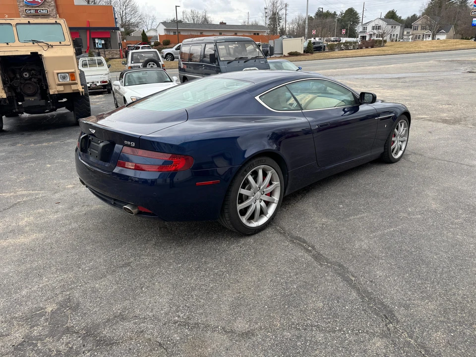 2005 Aston Martin DB9 - Image 11 of 31