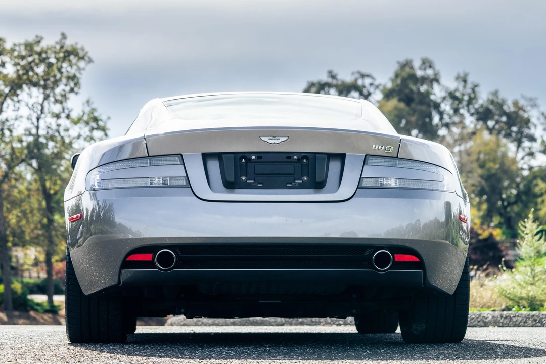 2005 Aston Martin DB9 - Image 16 of 31