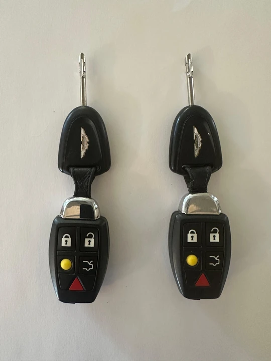 2005 Aston Martin DB9 - Image 30 of 31
