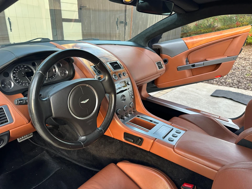 2005 Aston Martin DB9 - Image 20 of 31