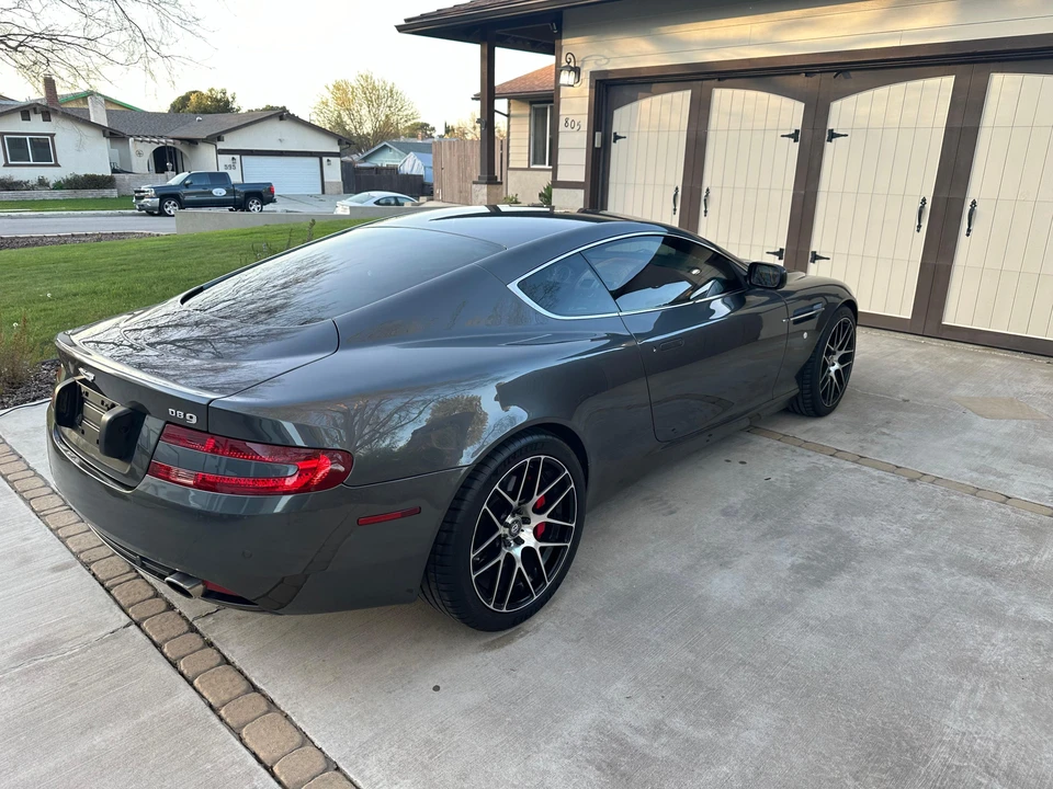 2005 Aston Martin DB9 - Image 7 of 31