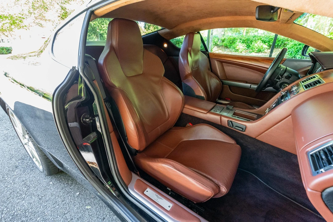 2005 Aston Martin DB9 - Image 24 of 31