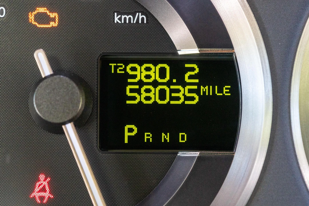 2005 Aston Martin DB9 - Image 26 of 31