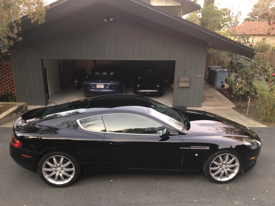 2005 Aston Martin DB9 - Image 19 of 31