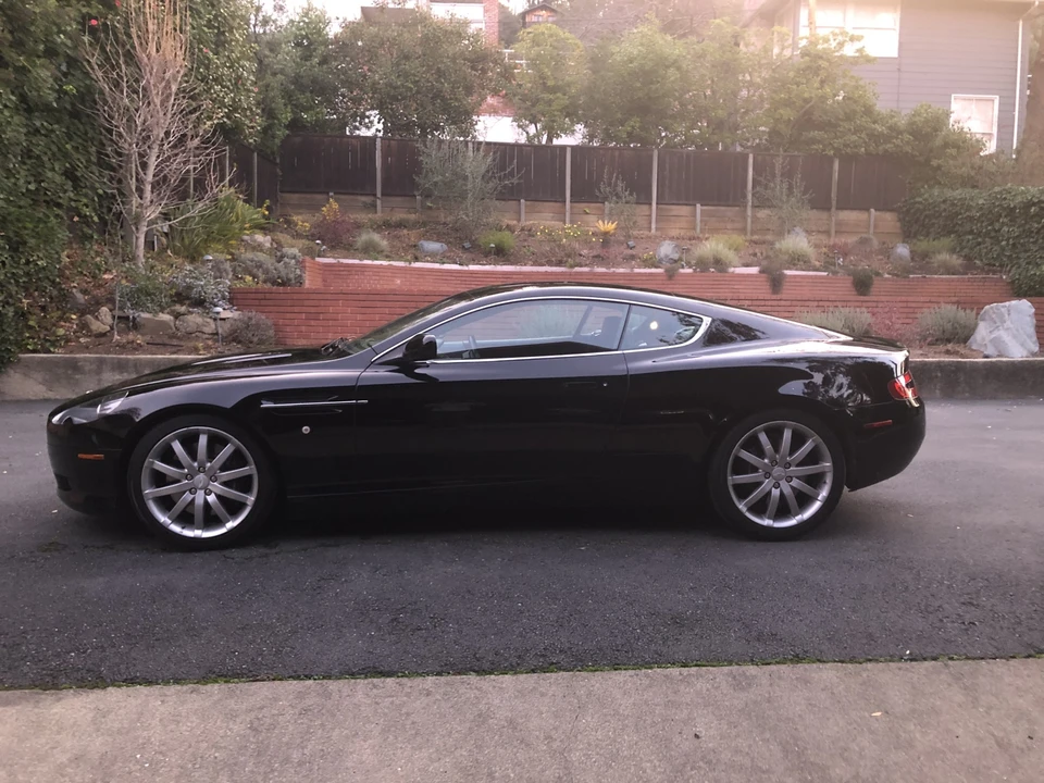 2005 Aston Martin DB9 - Image 16 of 31