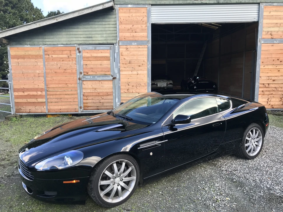 2005 Aston Martin DB9 - Image 2 of 31
