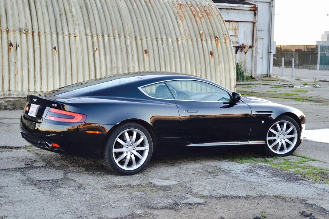 2005 Aston Martin DB9 - Image 8 of 31
