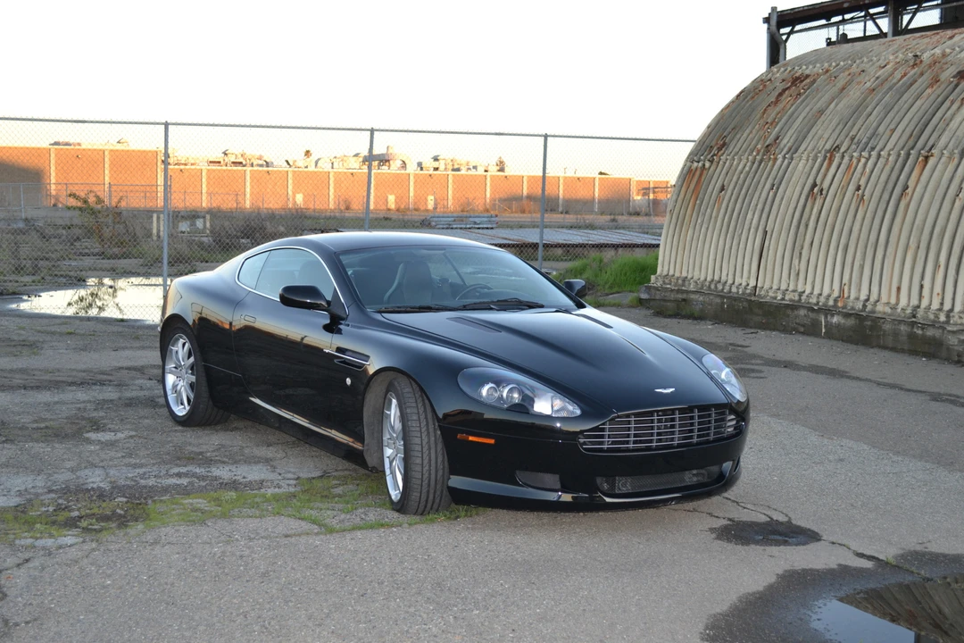 2005 Aston Martin DB9 - Image 11 of 31