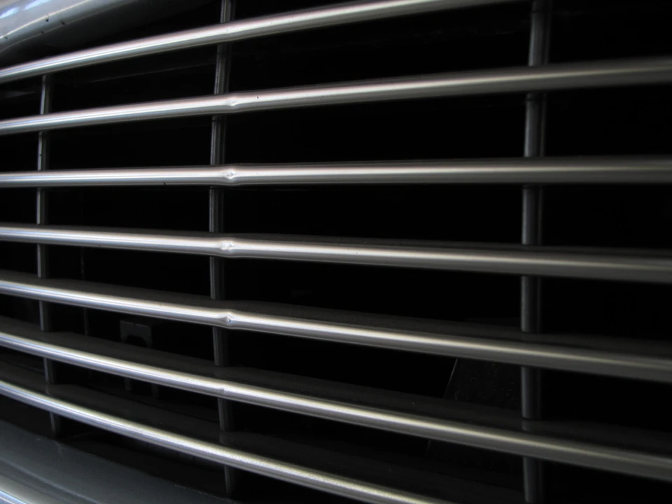 2005 Aston Martin DB9 - Image 21 of 31