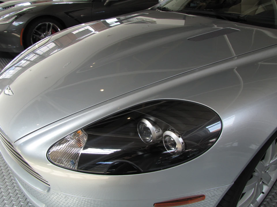 2005 Aston Martin DB9 - Image 18 of 31