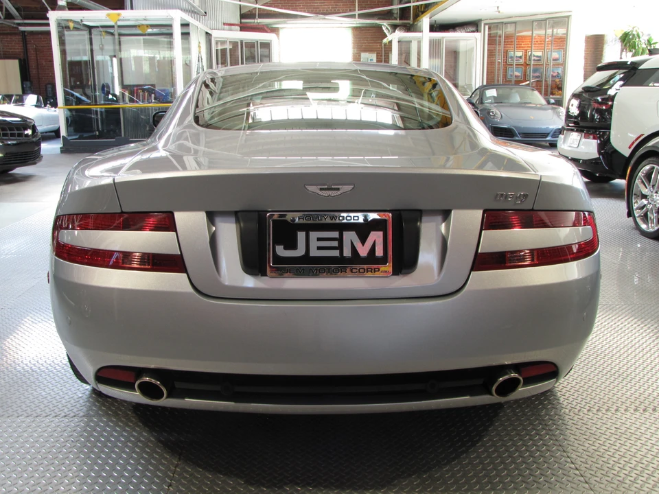 2005 Aston Martin DB9 - Image 11 of 31