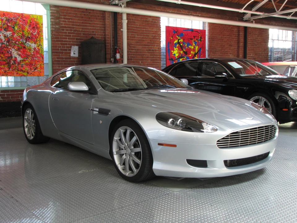 2005 Aston Martin DB9 - Image 7 of 31
