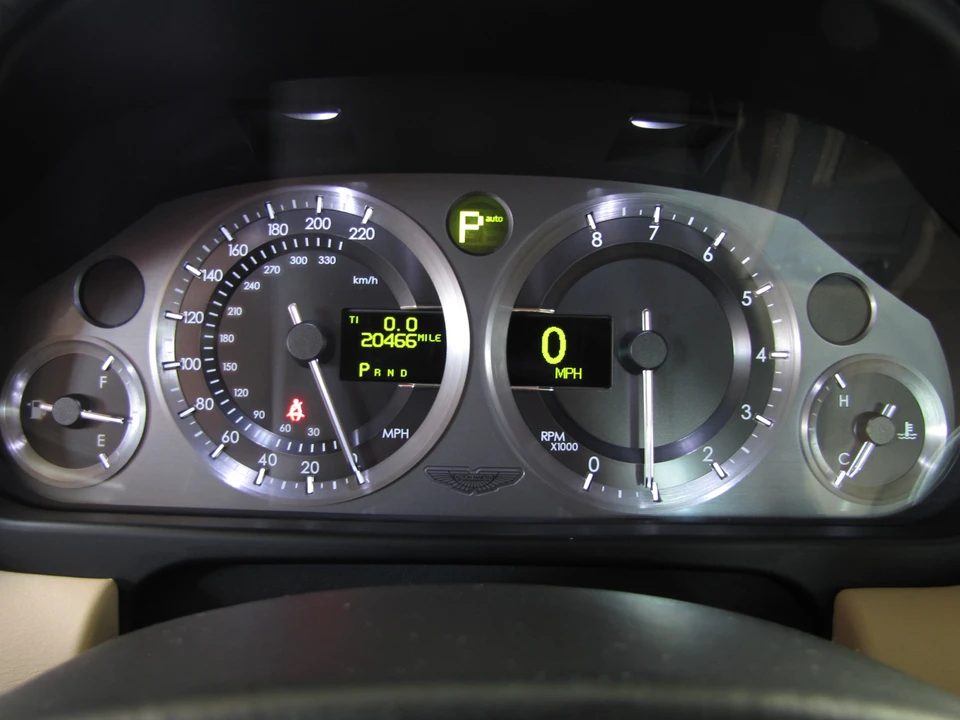 2005 Aston Martin DB9 - Image 27 of 31