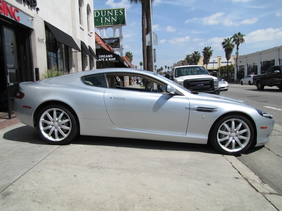 2005 Aston Martin DB9 - Image 9 of 31