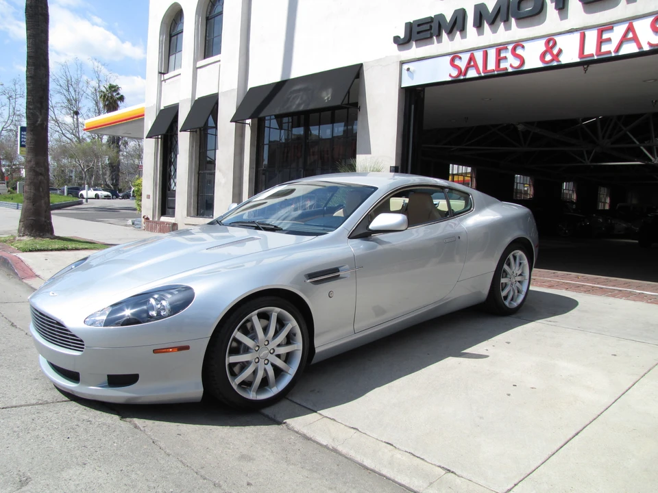 2005 Aston Martin DB9 - Image 2 of 31