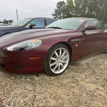 2005 Aston Martin DB9 Luxury Edition