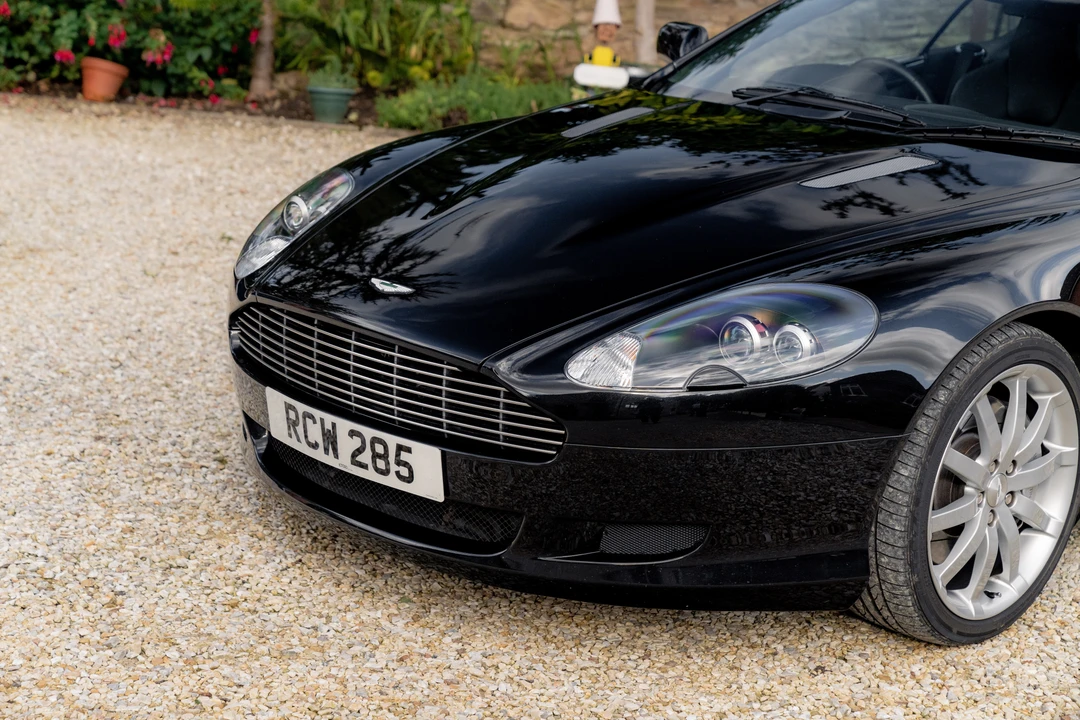 2005 Aston Martin DB9 - Image 30 of 31