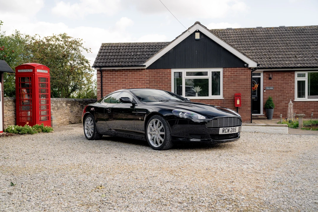 2005 Aston Martin DB9 - Image 11 of 31