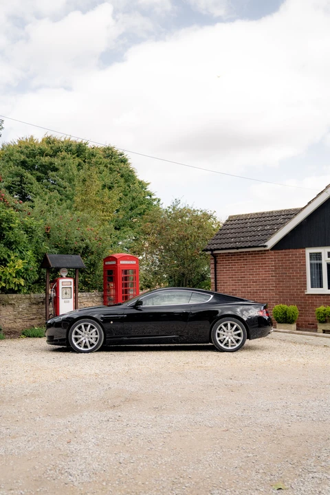 2005 Aston Martin DB9 - Image 26 of 31