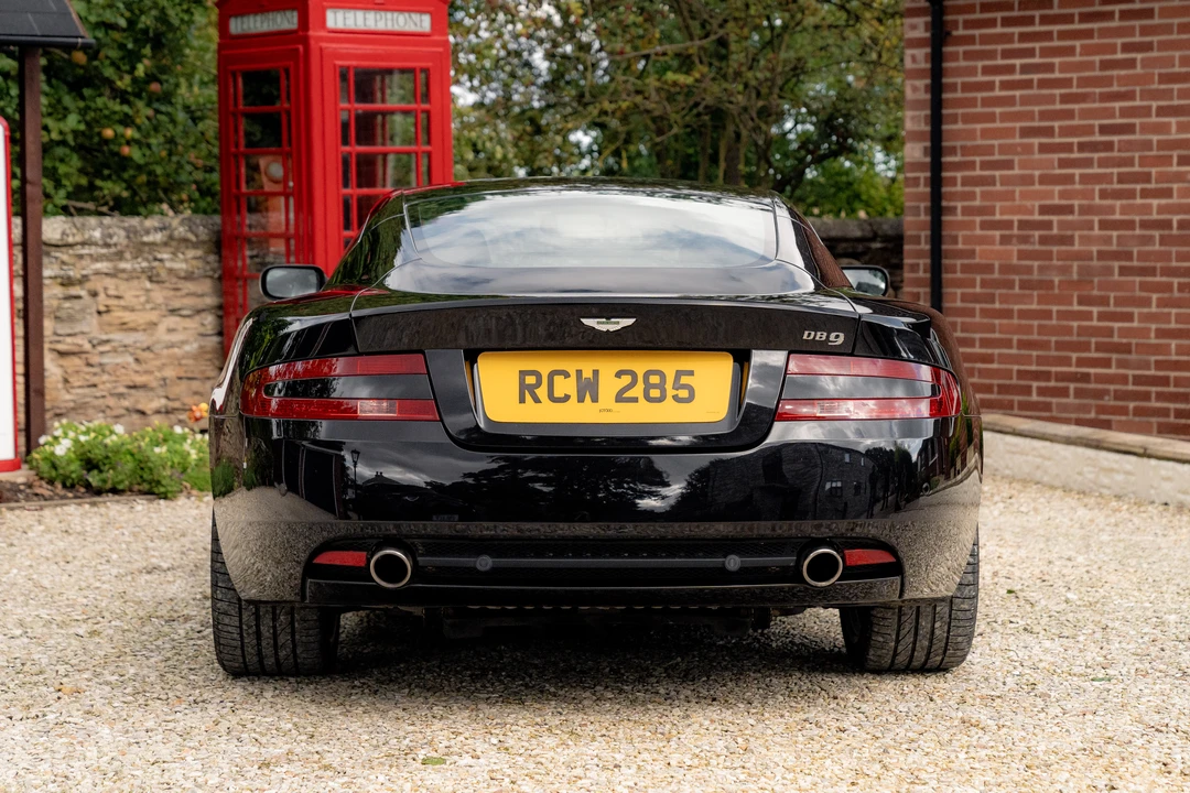 2005 Aston Martin DB9 - Image 6 of 31