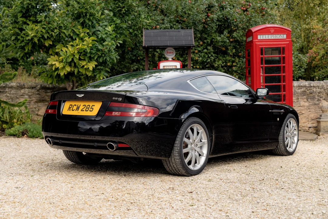 2005 Aston Martin DB9 - Image 5 of 31