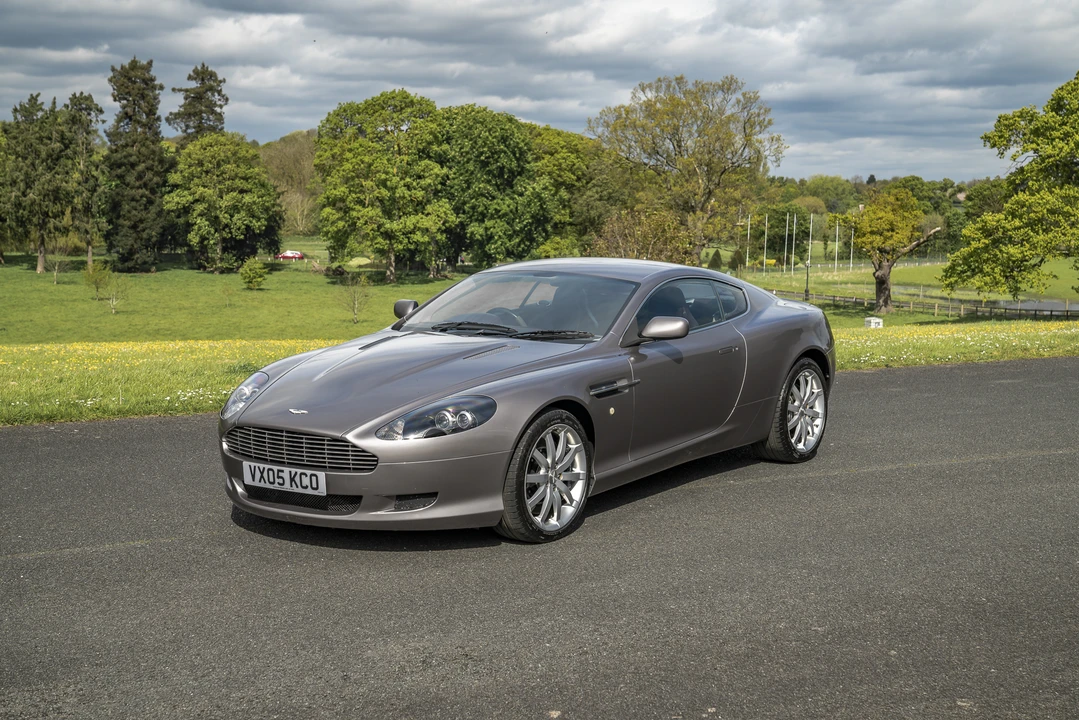 2005 Aston Martin DB9 - Image 9 of 31