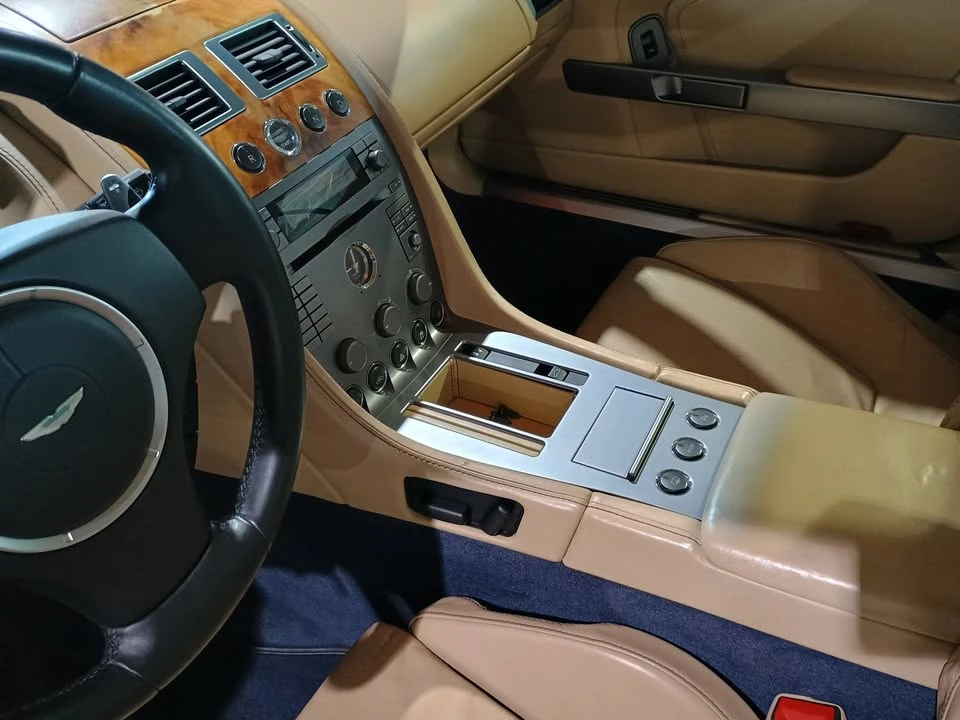2005 Aston Martin DB9 - Image 11 of 20