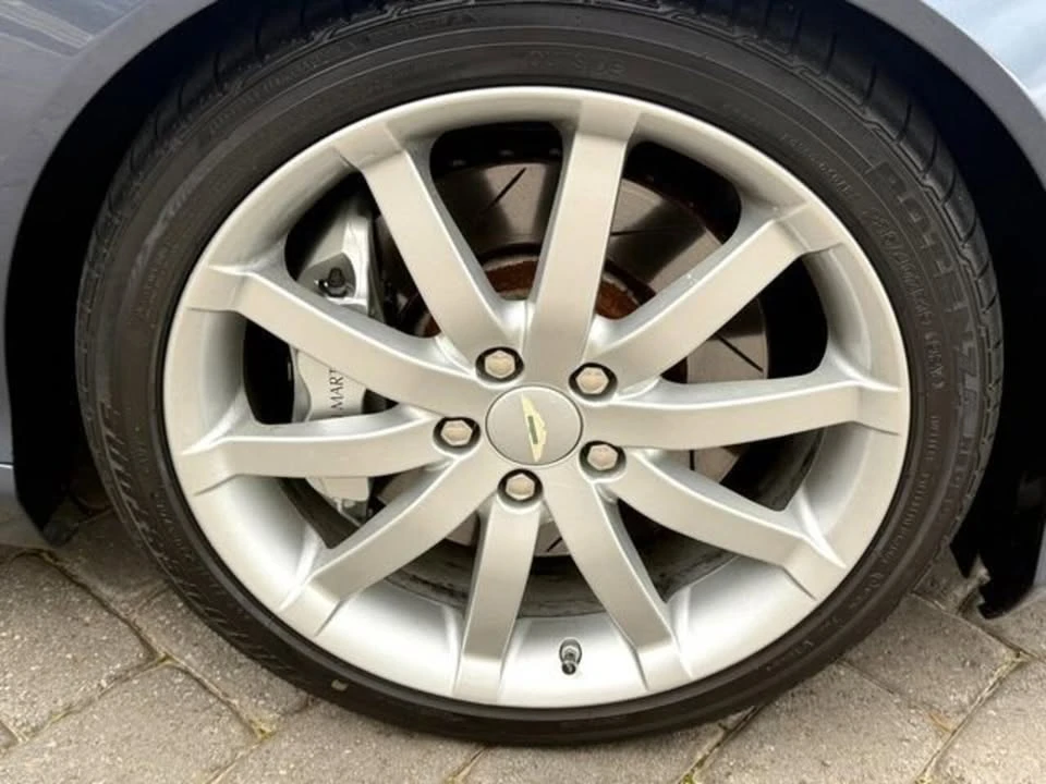 2005 Aston Martin DB9 - Image 9 of 20