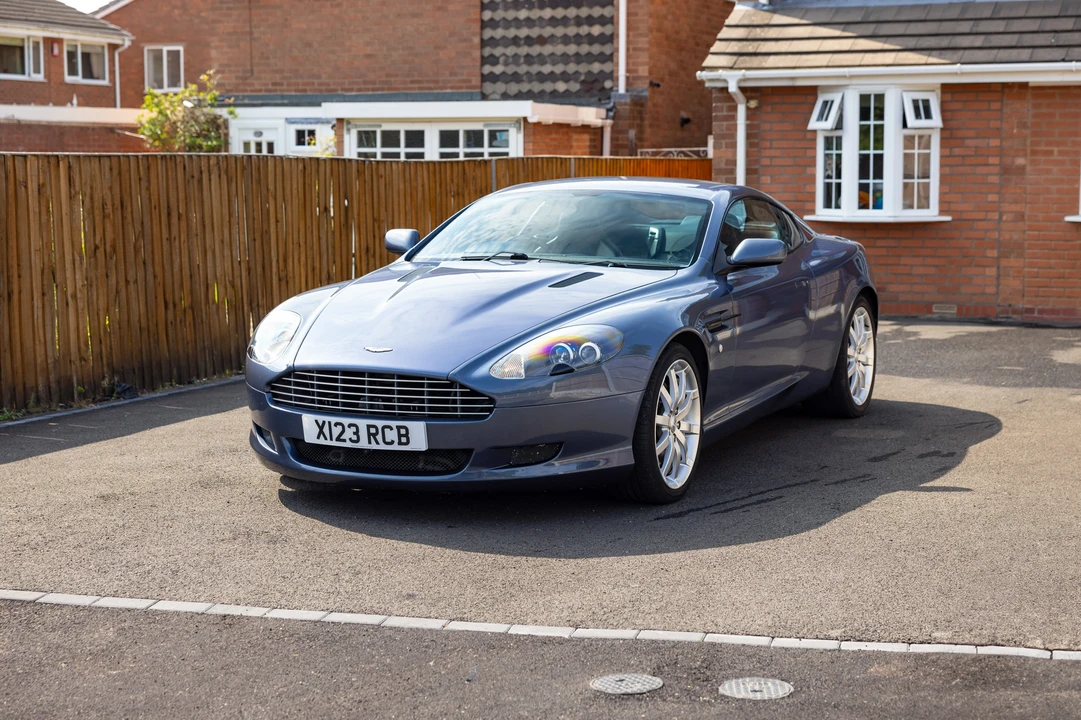 2005 Aston Martin DB9 - Image 9 of 31