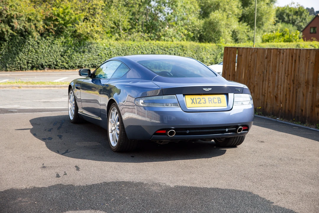 2005 Aston Martin DB9 - Image 15 of 31