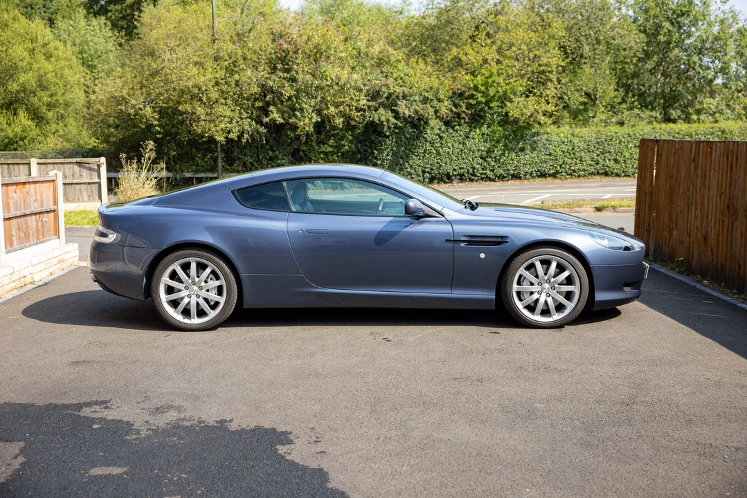 2005 Aston Martin DB9 - Image 21 of 31