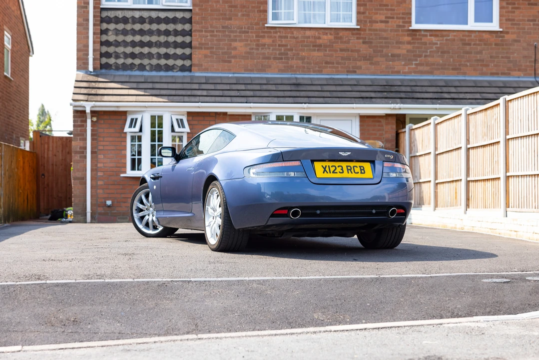 2005 Aston Martin DB9 - Image 25 of 31
