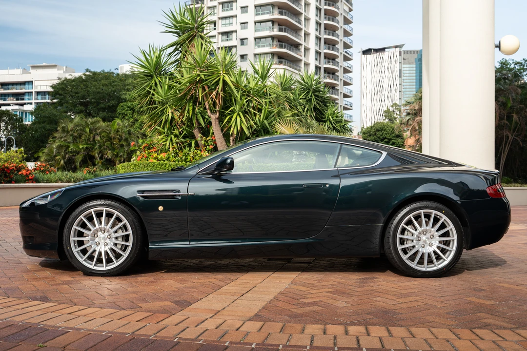 2005 Aston Martin DB9 - Image 14 of 31