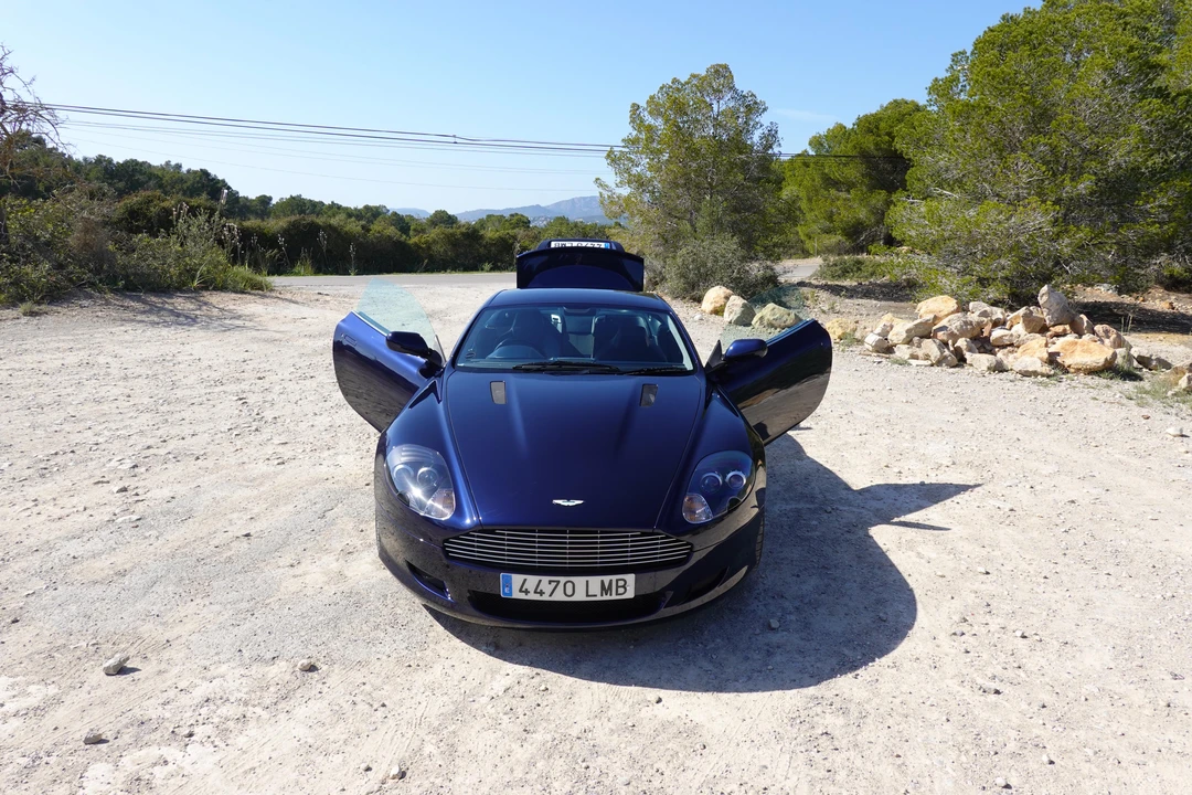 2005 Aston Martin DB9 - Image 10 of 27