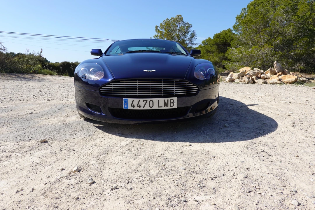 2005 Aston Martin DB9 - Image 2 of 27