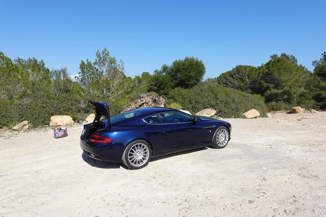 2005 Aston Martin DB9 - Image 15 of 27