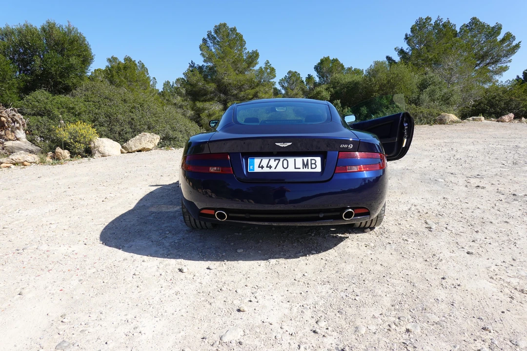 2005 Aston Martin DB9 - Image 12 of 27