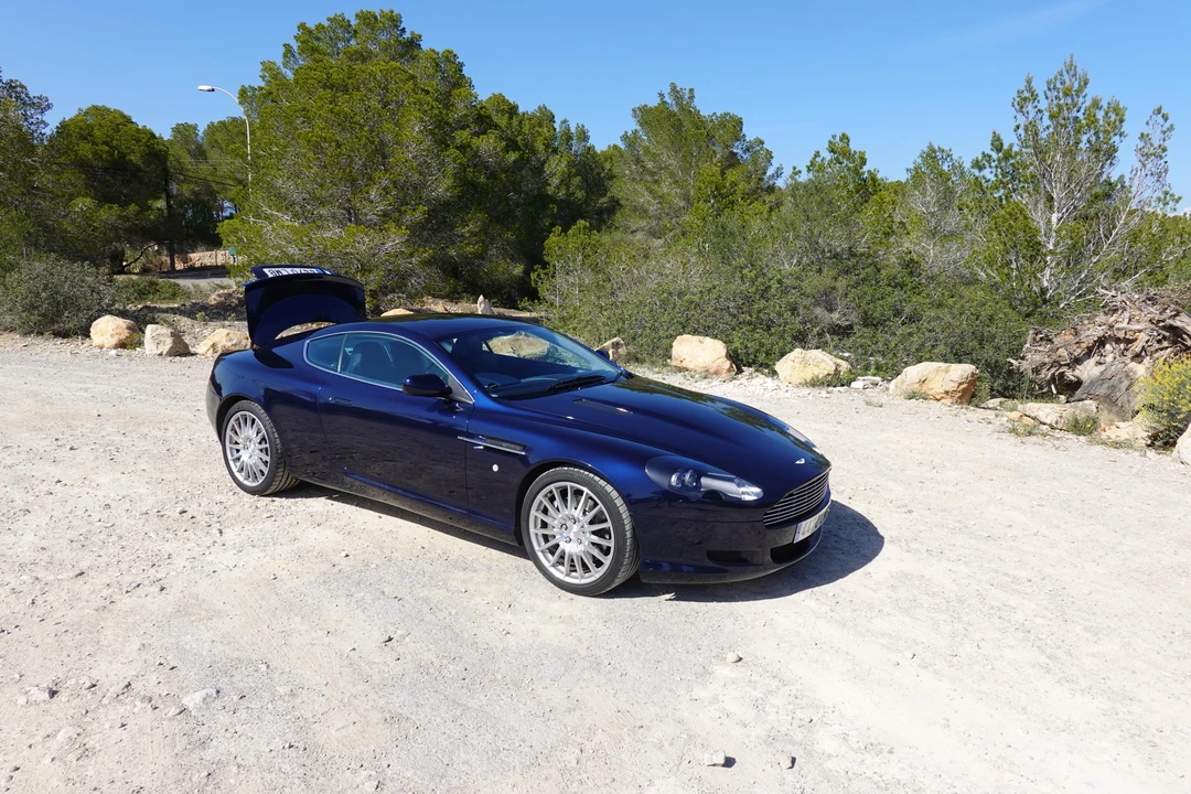 2005 Aston Martin DB9 - Image 21 of 27