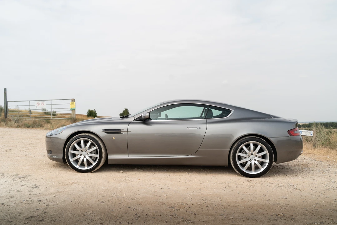 2005 Aston Martin DB9 - Image 7 of 31