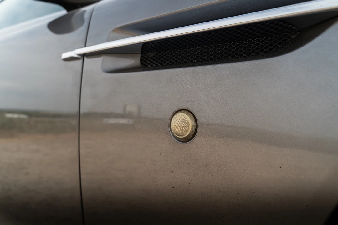 2005 Aston Martin DB9 - Image 15 of 31