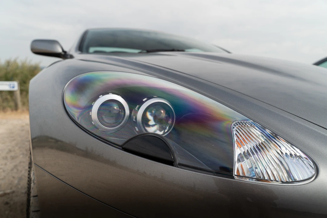 2005 Aston Martin DB9 - Image 19 of 31