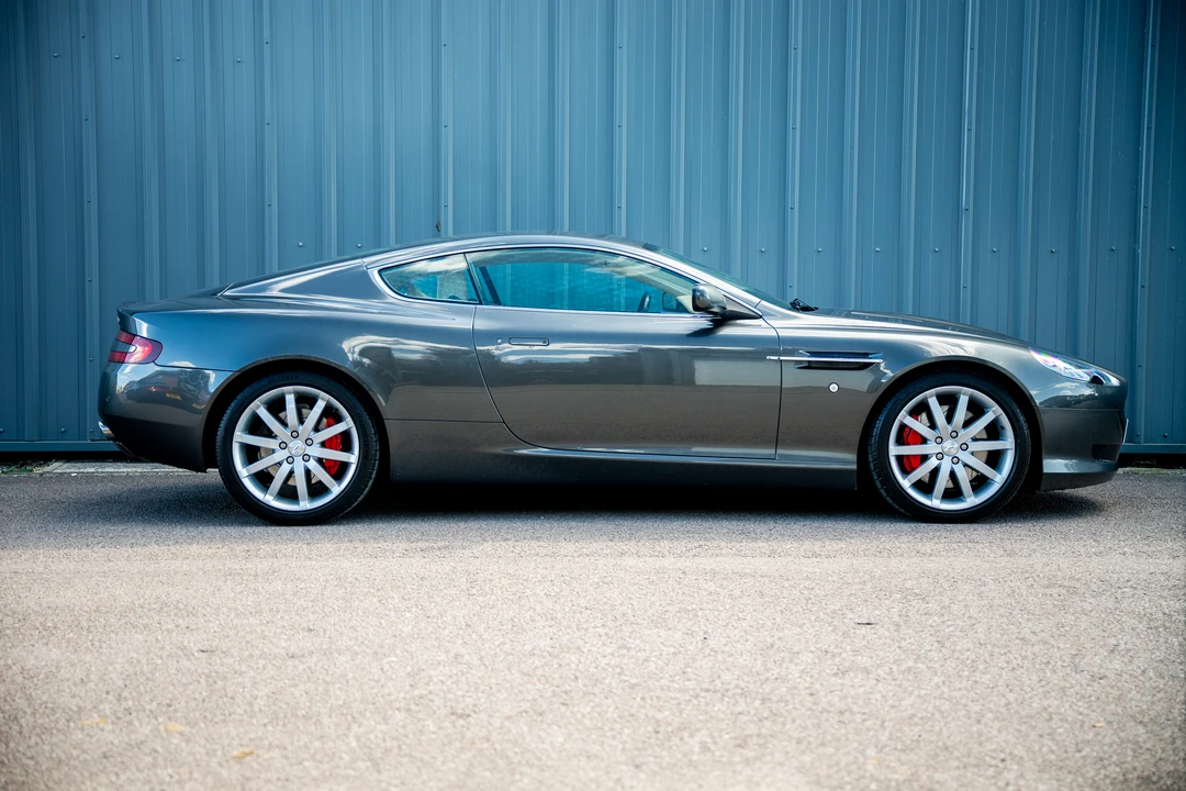 2005 Aston Martin DB9 - Image 8 of 31