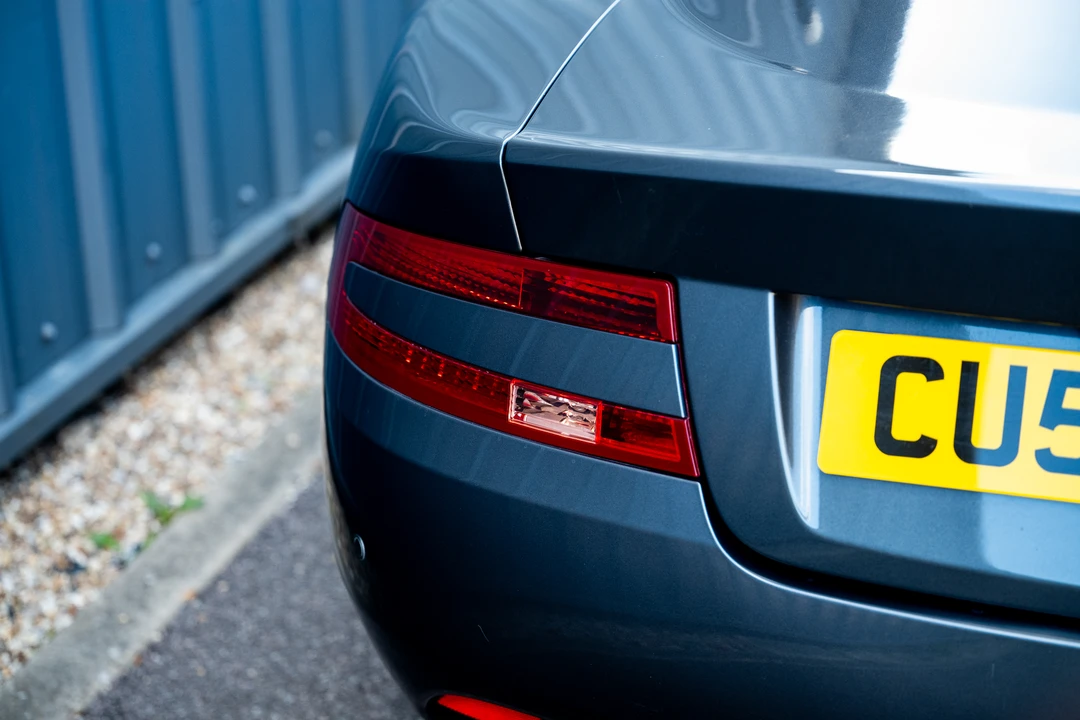 2005 Aston Martin DB9 - Image 15 of 31