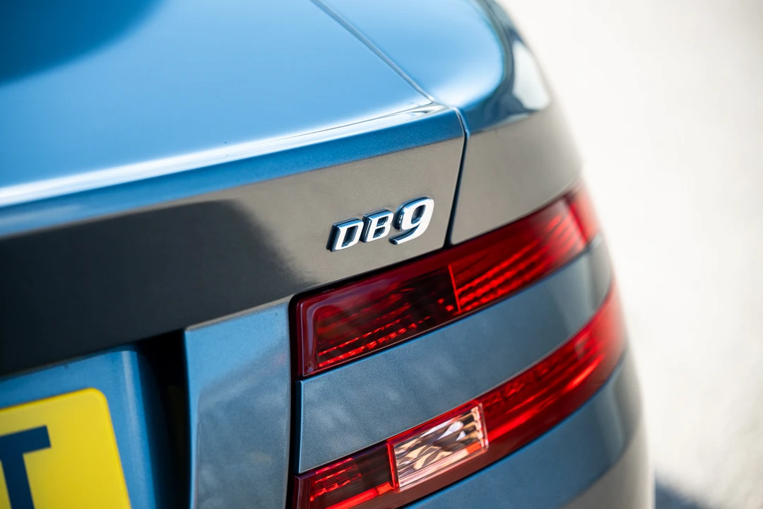 2005 Aston Martin DB9 - Image 17 of 31