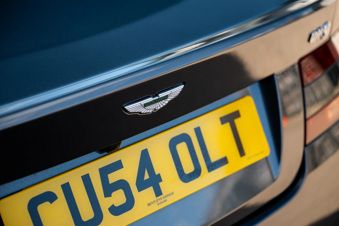 2005 Aston Martin DB9 - Image 21 of 31