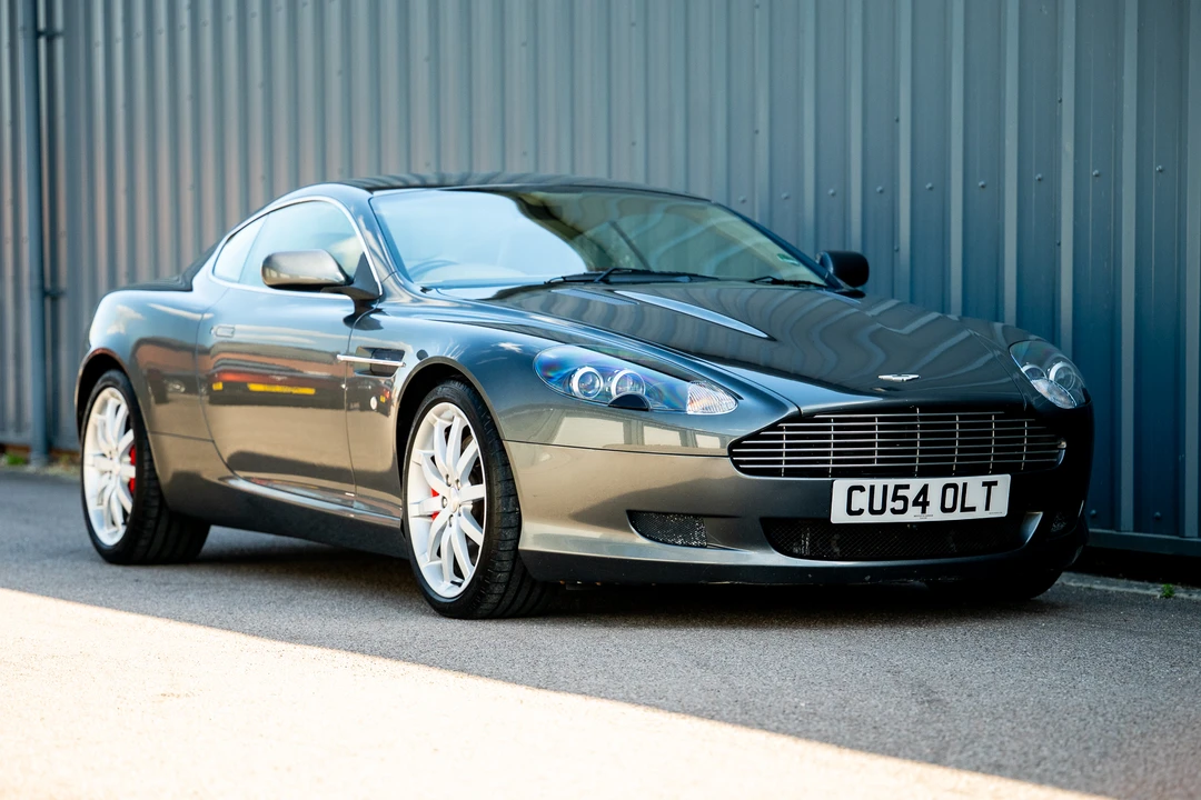 2005 Aston Martin DB9 - Image 9 of 31