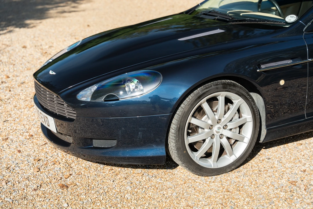 2005 Aston Martin DB9 - Image 21 of 31