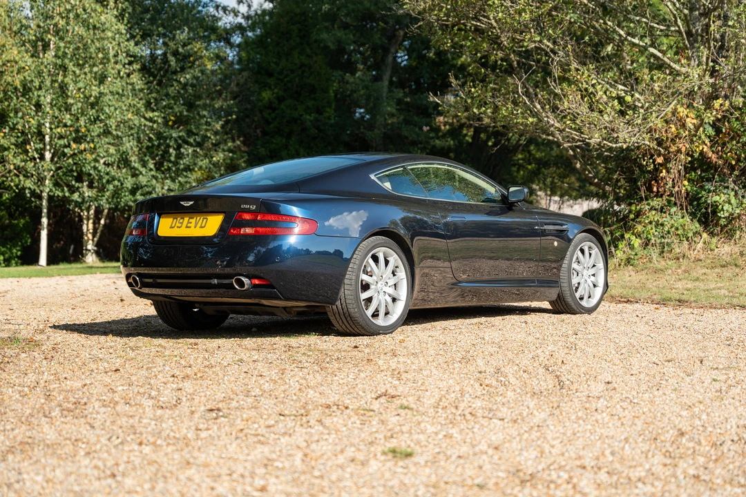 2005 Aston Martin DB9 - Image 16 of 31